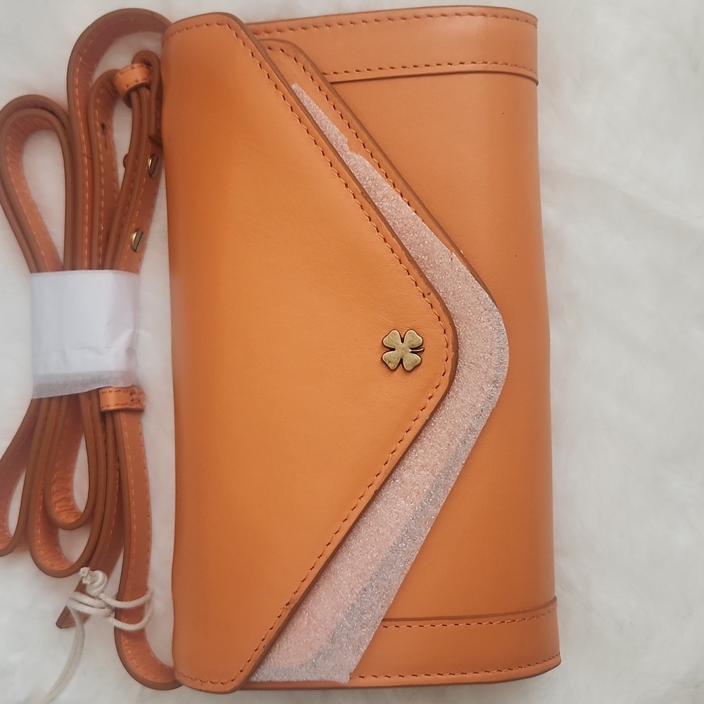 Lucky Brand Leather Crossbody - Picture 2 of 8